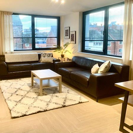 Large Stylish 3 Bedroom City Centre Apartment Free Secure Parking Liverpool Kültér fotó