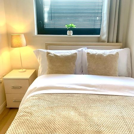 Large Stylish 3 Bedroom City Centre Apartment Free Secure Parking Liverpool Kültér fotó