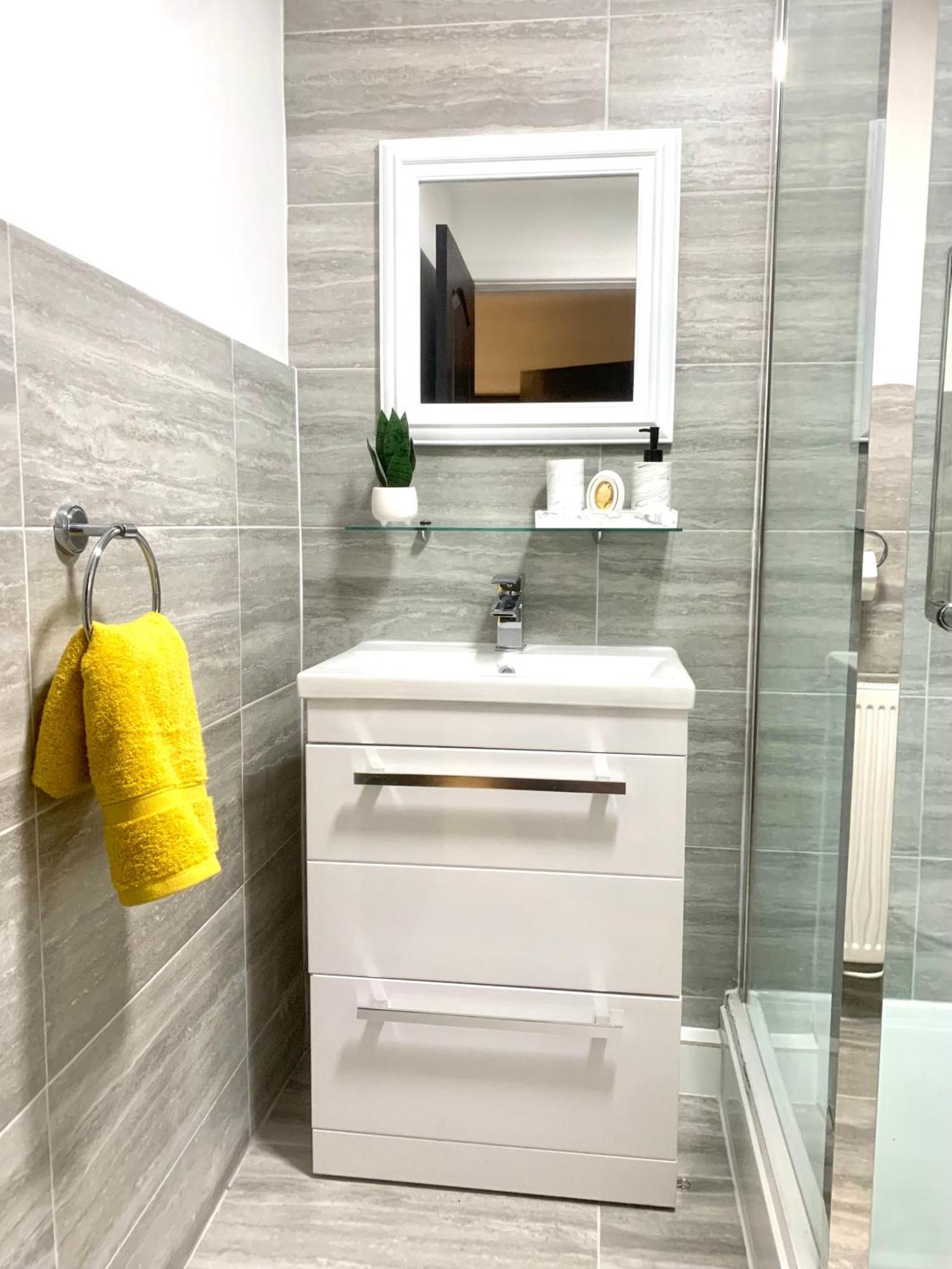 Large Stylish 3 Bedroom City Centre Apartment Free Secure Parking Liverpool Kültér fotó