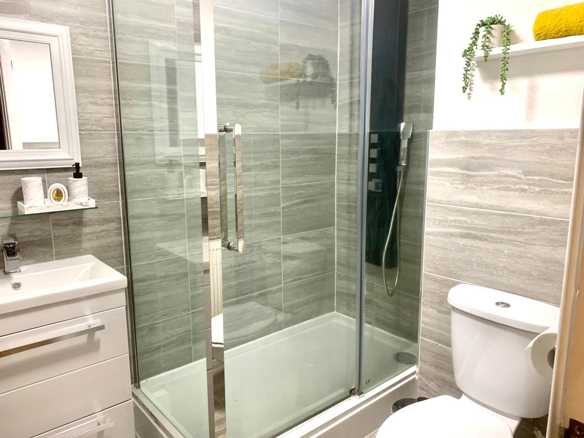Large Stylish 3 Bedroom City Centre Apartment Free Secure Parking Liverpool Kültér fotó